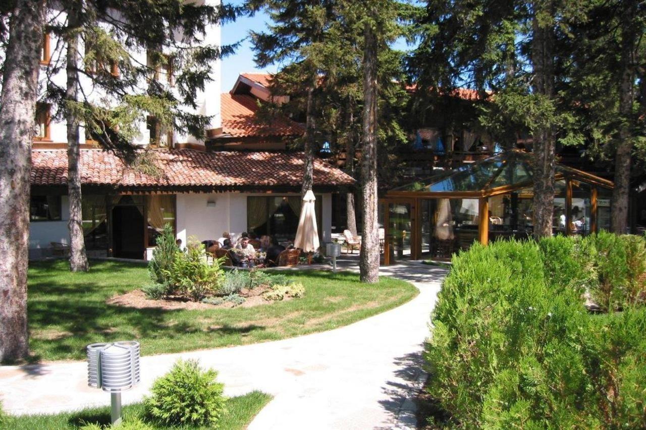 Hotel Pirin Bansko Bagian luar foto