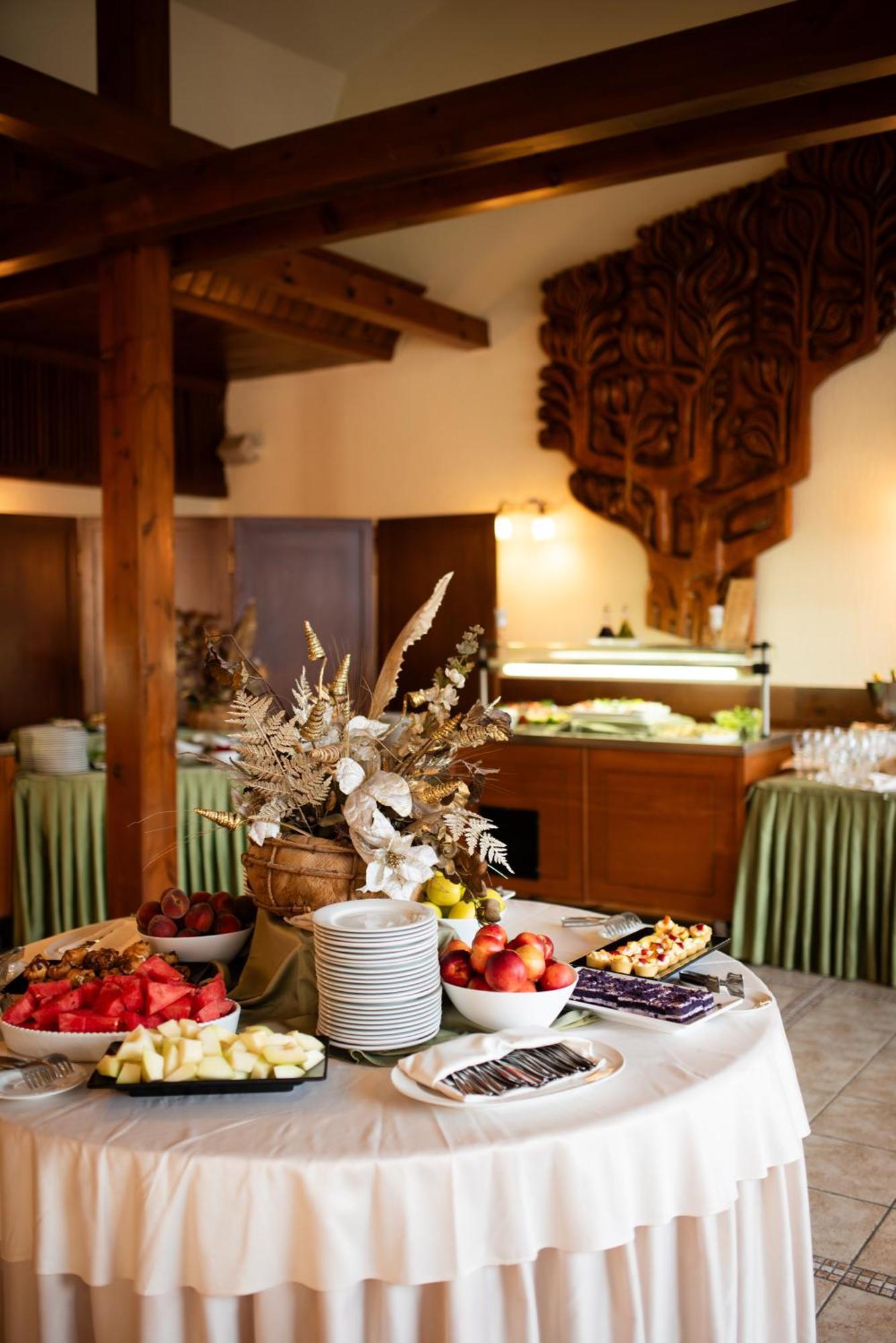 Hotel Pirin Bansko Bagian luar foto
