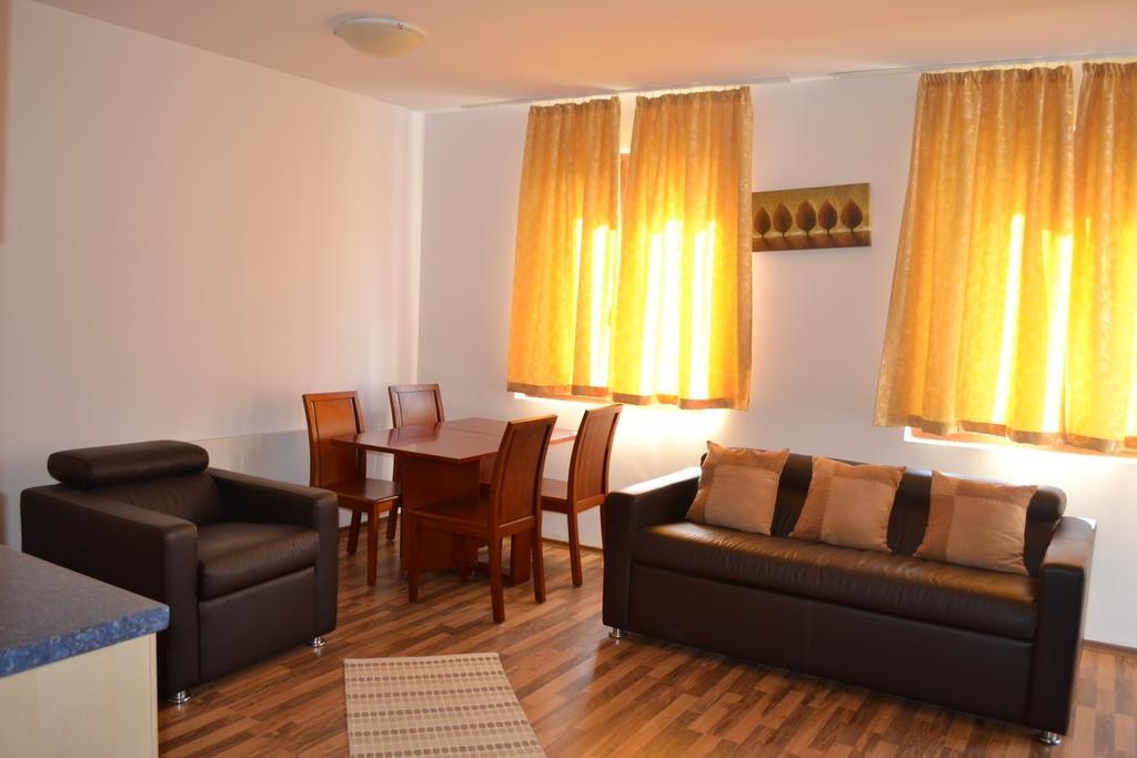 Hotel Pirin Bansko Ruang foto